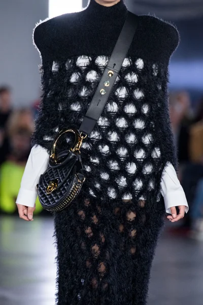 Look 79